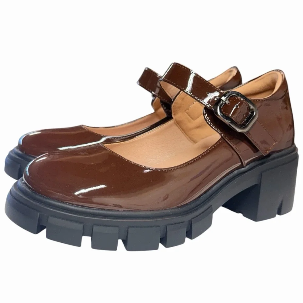 Women's Brown Patent Mary Jane Chunky Lug Sole Platform Work Shoes Size 5.5 NWOB